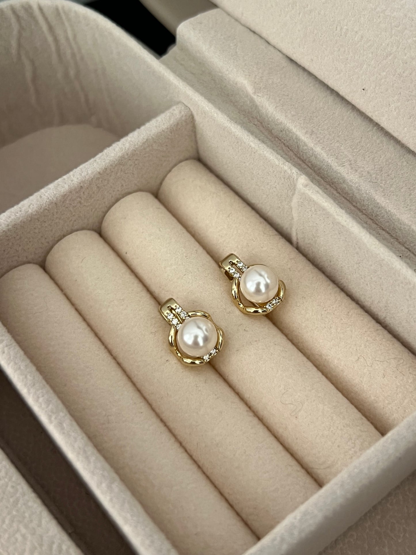 Pendientes 14k modelo 019