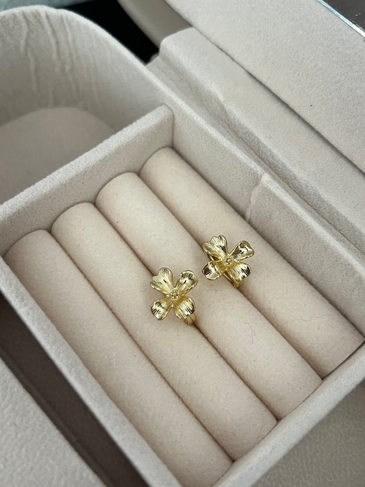 Pendientes 14k modelo 016